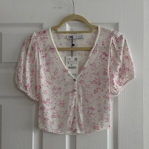Zara Cream and Pink Floral Blouse
